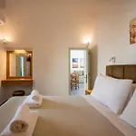 The Lemon Tree House Fira (Santorini)