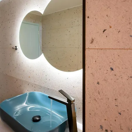 The Lemon Tree House