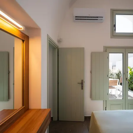 The Lemon Tree House Semesterbostad Fira (Santorini)